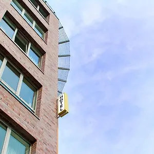 Hotel Near By, Laatzen